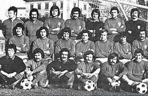 Een voetbal is zwart-wit voor tv-kijkers